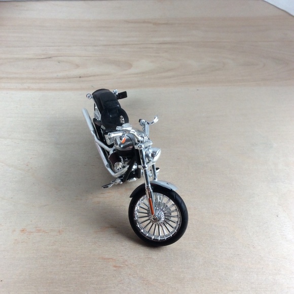 Hallmark 2103 CVO Breakout Harley Davidson Motorcycle Milestones Keepsake Orname - Picture 2 of 12